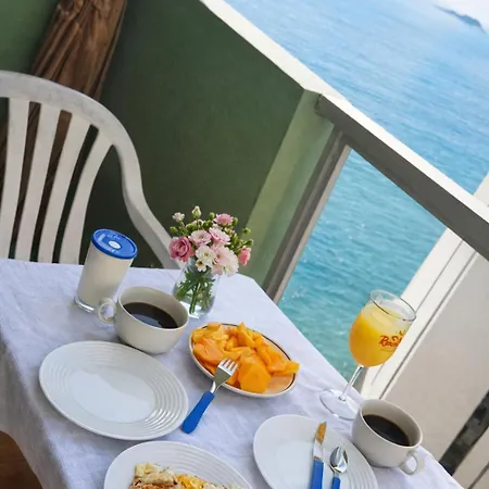 Apartamento pé na areia com vista para o mar aberto-3