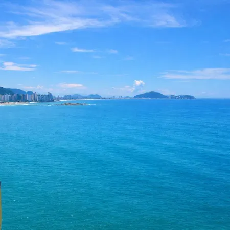 Apartamento pé na areia com vista para o mar aberto-2